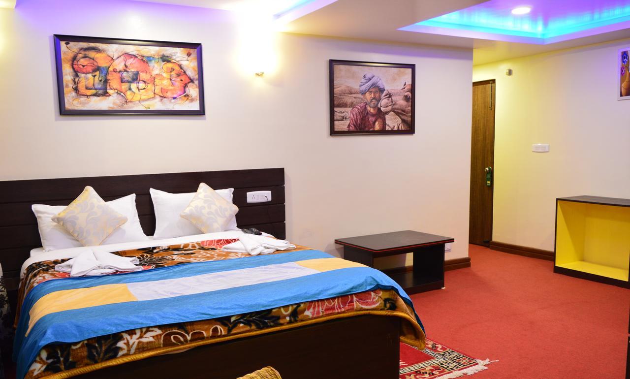 Golden Dolma Hotel Darjeeling  Bagian luar foto