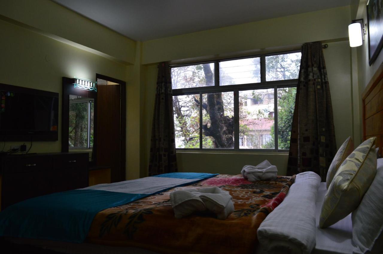 Golden Dolma Hotel Darjeeling  Bagian luar foto